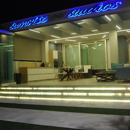 Sunrise Studios Resort スカラ・ポタミアス エクステリア 写真